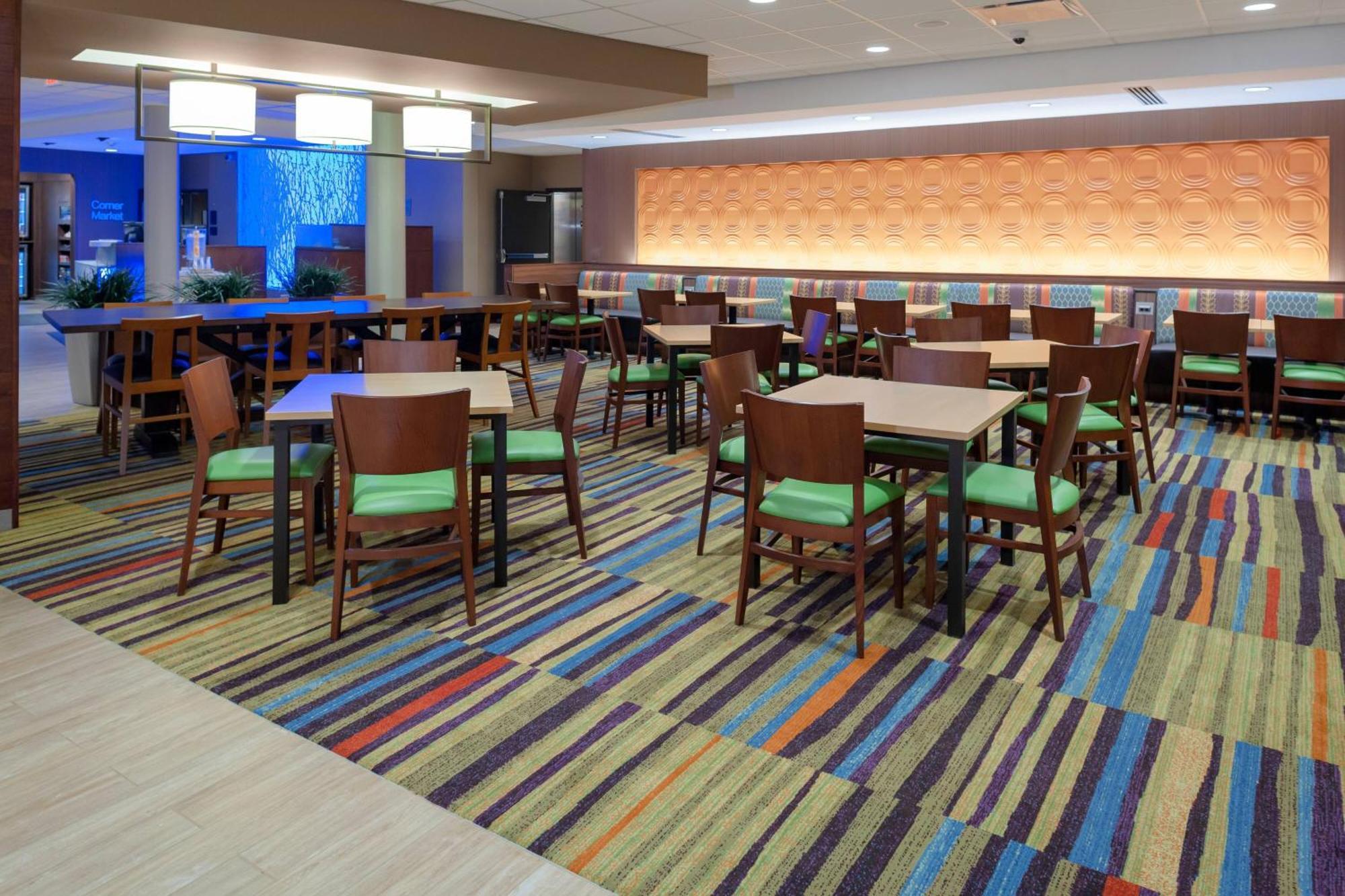 Fairfield & By Marriott Washington Rd./i-20 Hotel