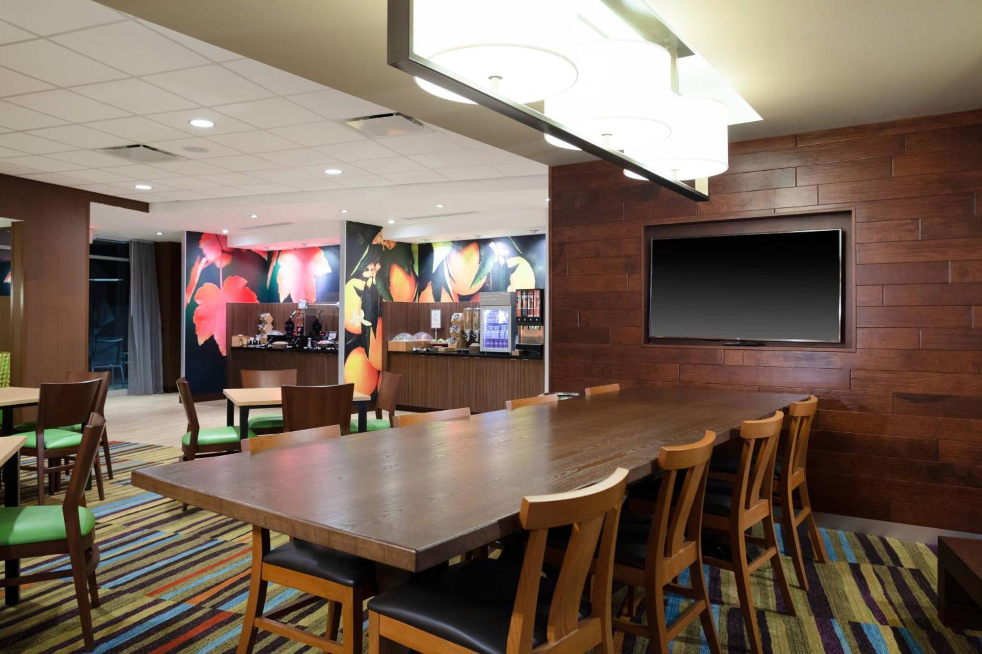 Fairfield & By Marriott Washington Rd./i-20 Hotel